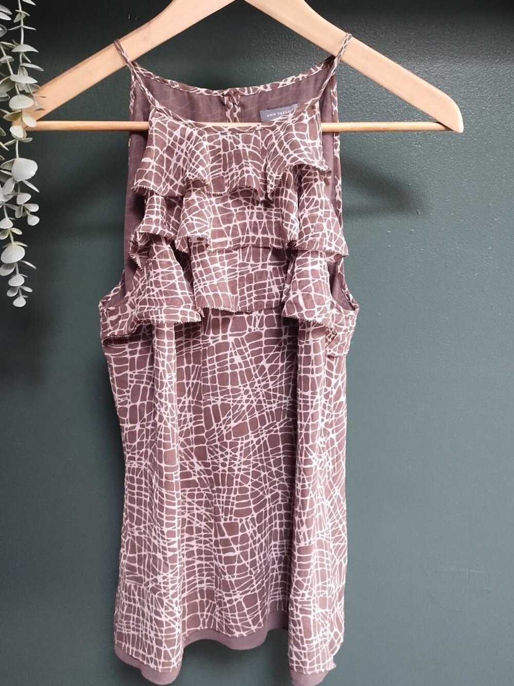 Ann Taylor | Dressy Tank Top